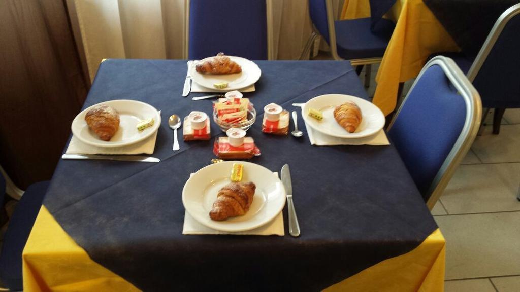 Hotel Palladio 蒙特卡蒂尼泰尔梅 外观 照片